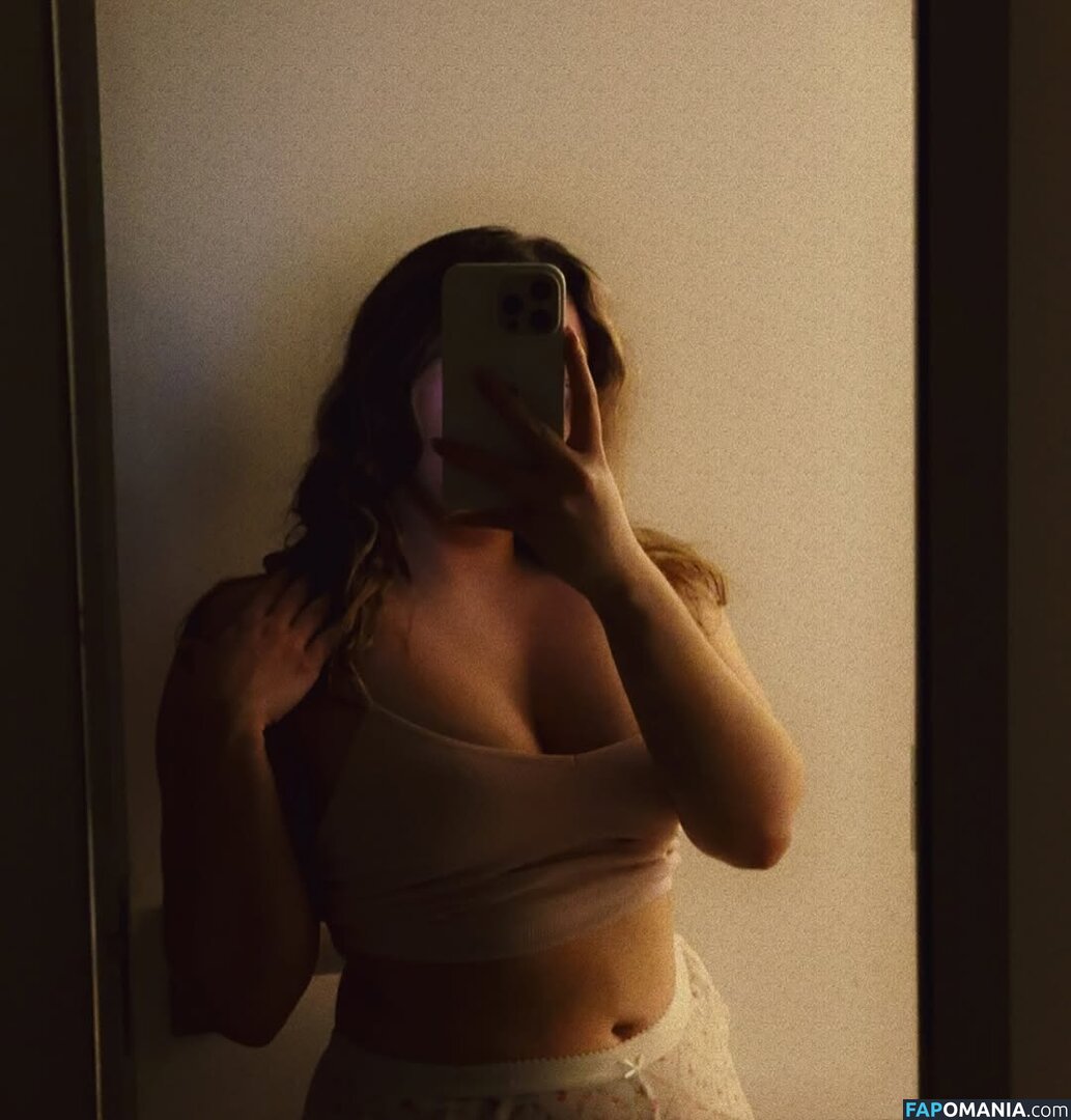 React GirlsYT / chinglishreactions / imon_Snow Nahý OnlyFans  Uniklá fotka #105