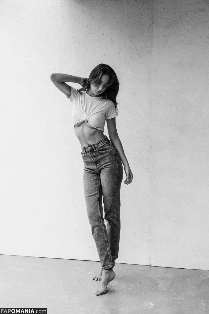 Rebecca Bagnol / _rebeccabagnol / bagnolrebecca / rebeccacambria_free Nahý OnlyFans  Uniklá fotka #1200