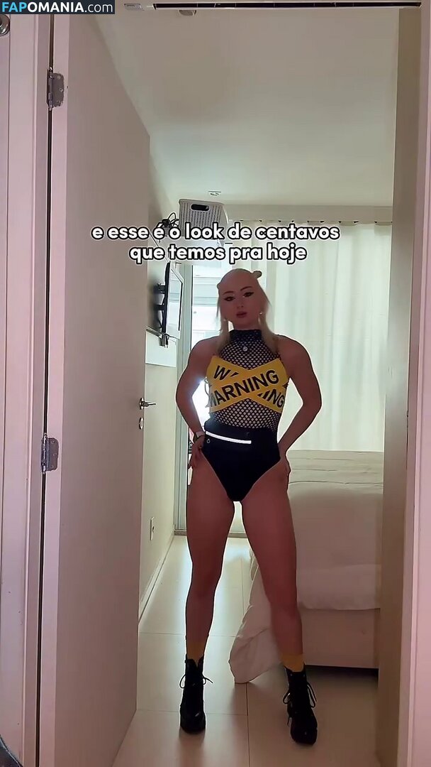 Renata Schneider / renata.c.schneider Nahý OnlyFans  Uniklá fotka #2