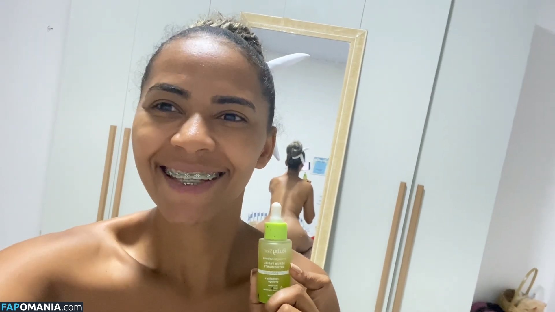 Renata Souza / Rezinha Youtuber / renataoficial1 / rezinhaexcluxivo Nahý OnlyFans  Uniklá fotka #1