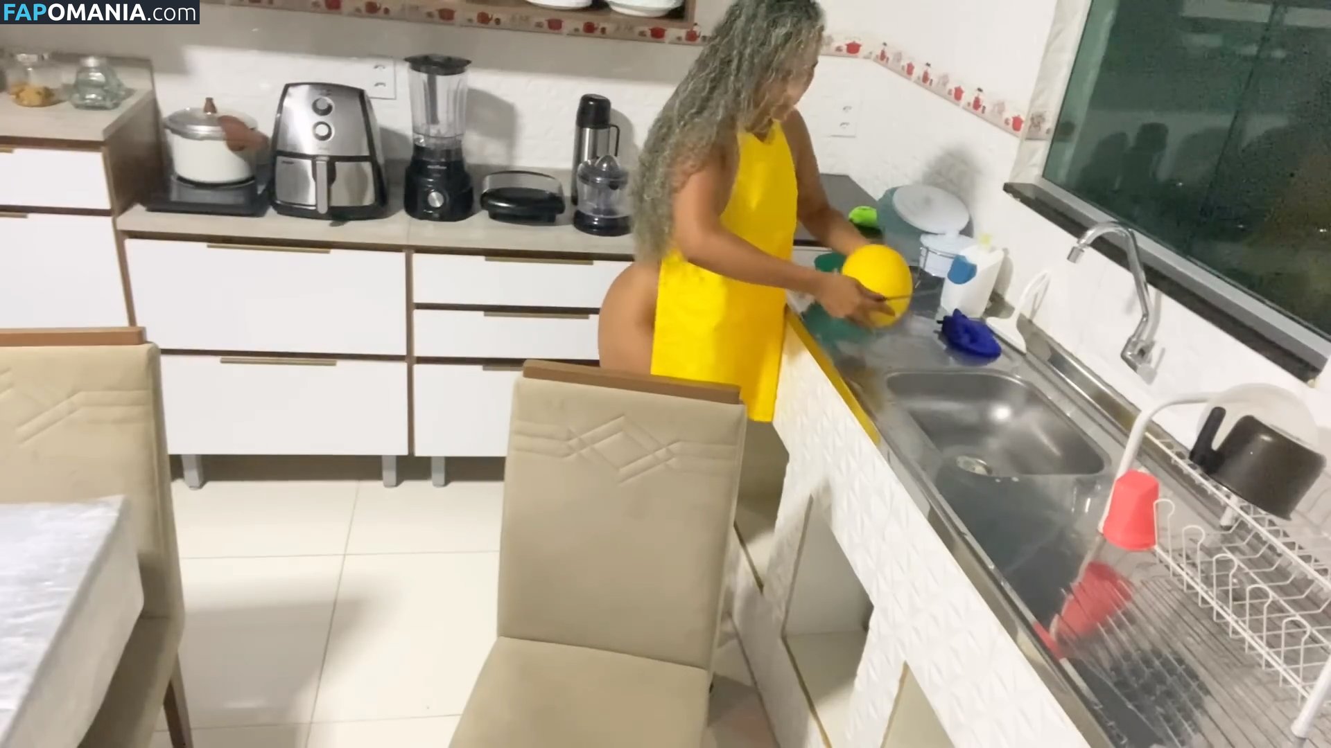 Renata Souza / Rezinha Youtuber / renataoficial1 / rezinhaexcluxivo Nahý OnlyFans  Uniklá fotka #2