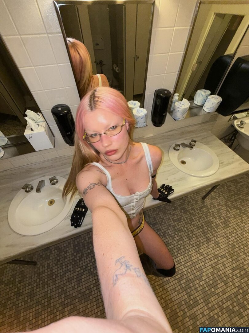 Rhian Teasdale / rhianteasdale Nahý OnlyFans  Uniklá fotka #3