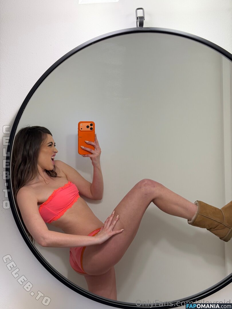 Riley Reid / RileyReidTikTok / hellorileyreid / rileyreidx3 Nahý OnlyFans  Uniklá fotka #4