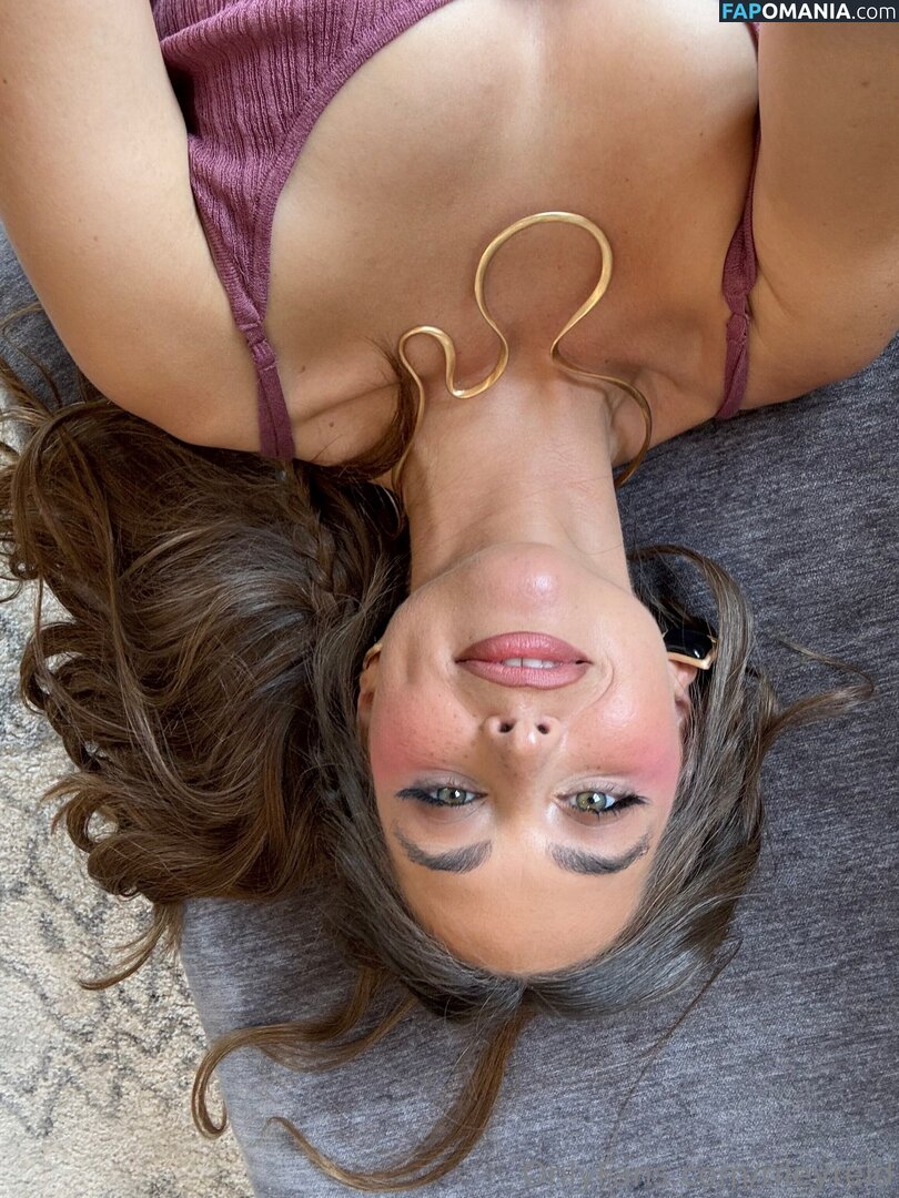 Riley Reid / RileyReidTikTok / hellorileyreid / rileyreidx3 Nahý OnlyFans  Uniklá fotka #25