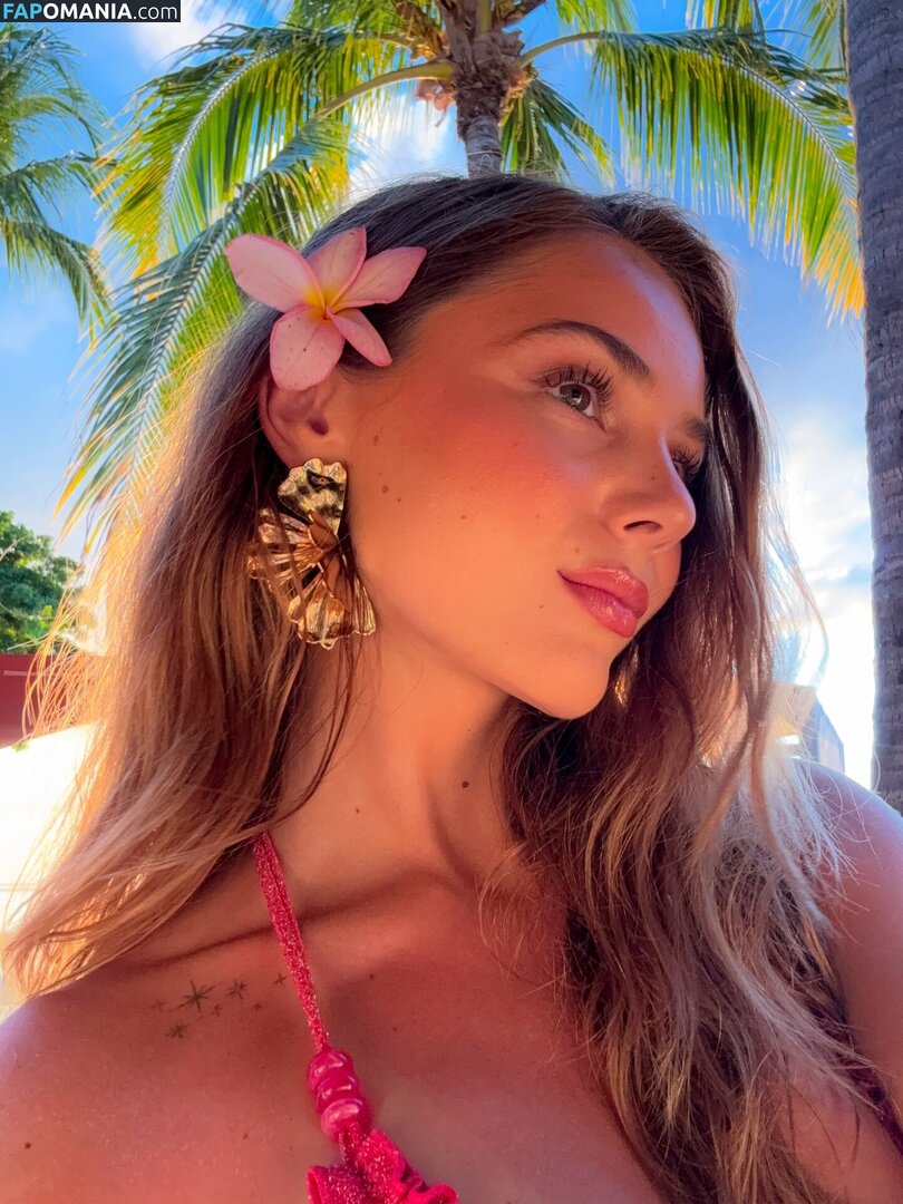 Romane Bertrand / rromane.b Nahý OnlyFans  Uniklá fotka #3