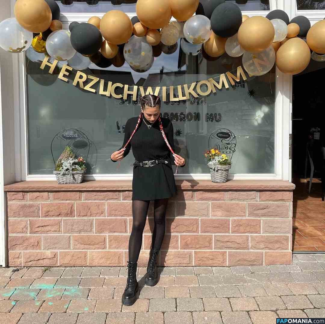 Romanian Girls / romanian_instagirls Nahý OnlyFans  Uniklá fotka #28