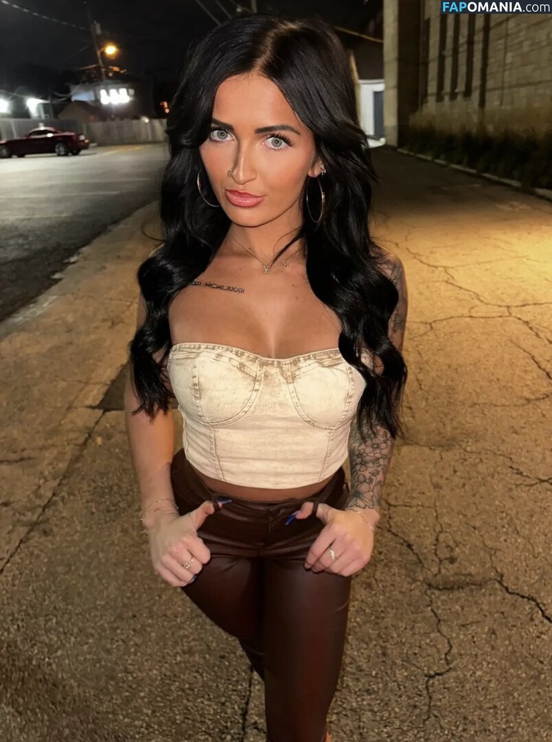 Petitetattedplati / Ronika Eskins / ronika_eskins Nahý OnlyFans  Uniklá fotka #37