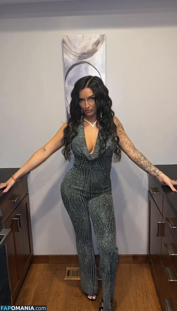 Petitetattedplati / Ronika Eskins / ronika_eskins Nahý OnlyFans  Uniklá fotka #56