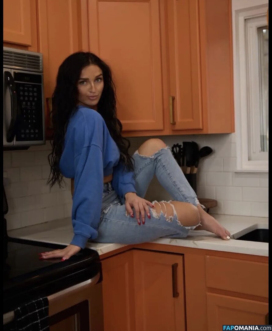 Petitetattedplati / Ronika Eskins / ronika_eskins Nahý OnlyFans  Uniklá fotka #61