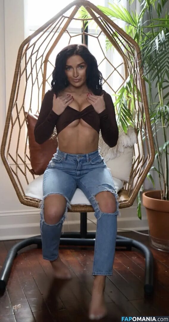 Petitetattedplati / Ronika Eskins / ronika_eskins Nahý OnlyFans  Uniklá fotka #62