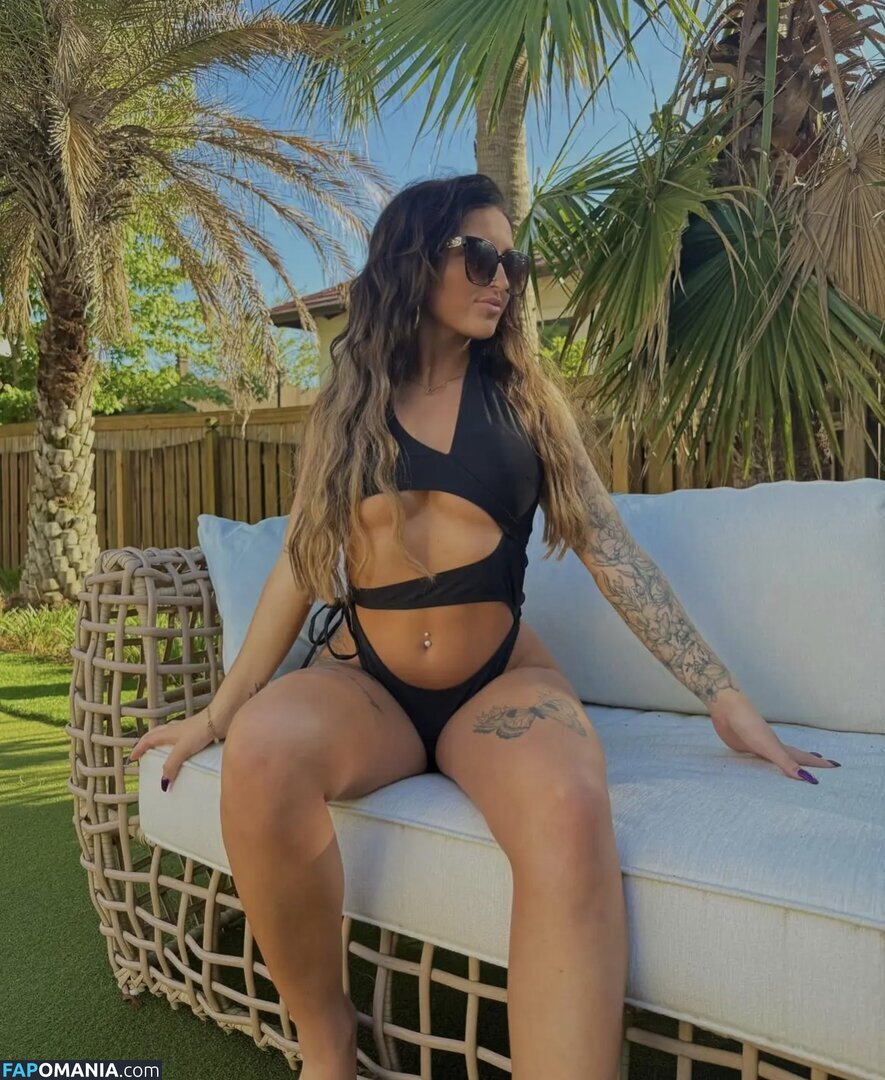 Petitetattedplati / Ronika Eskins / ronika_eskins Nahý OnlyFans  Uniklá fotka #63