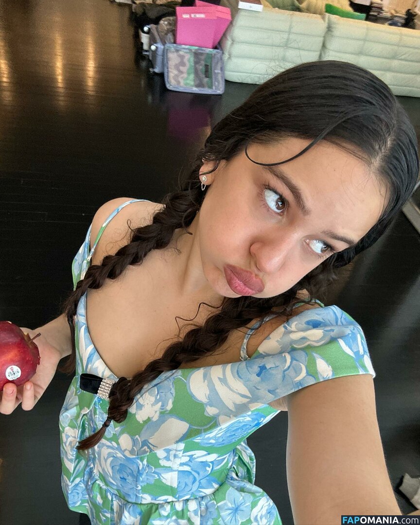 La Rosalía / Rosalia / rosalia.vt / therosaliaxo Nahý OnlyFans  Uniklá fotka #137