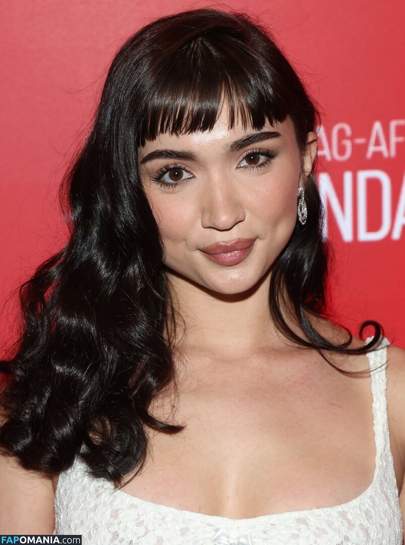 Rowan Blanchard / Simp Chat / https: / rowanblanchard Nahý OnlyFans  Uniklá fotka #582