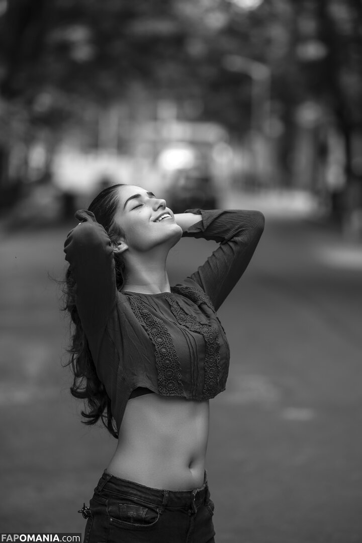 Ruhani Sharma / ruhanisharma94 Nahý OnlyFans  Uniklá fotka #14