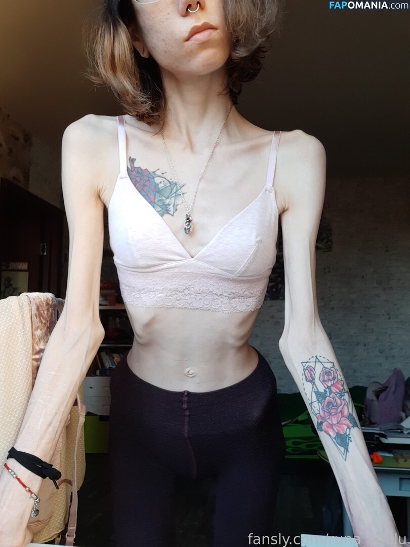 Anastasia / runa_soulu Nahý OnlyFans  Uniklá fotka #11