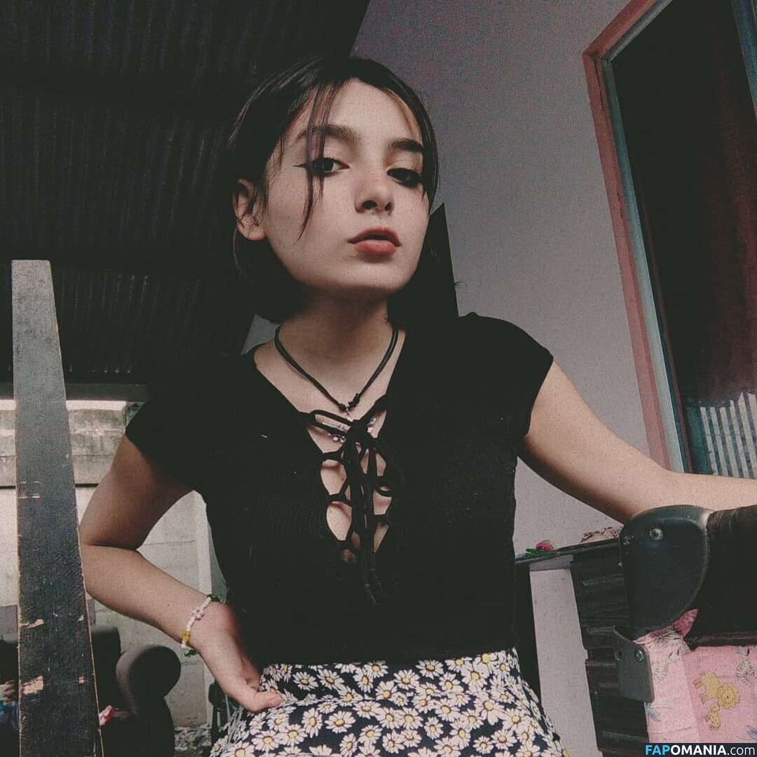 Alina Campos / Sabi / Sabibito / Sabibitos / Sabitos Nahý OnlyFans  Uniklá fotka #9