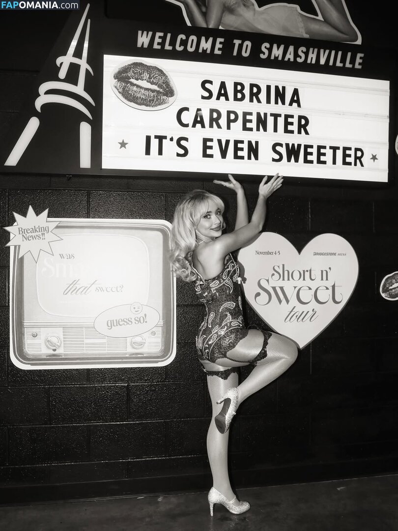 Sabrina Carpenter / https: / sabrinacarpenter Nahý OnlyFans  Uniklá fotka #2478