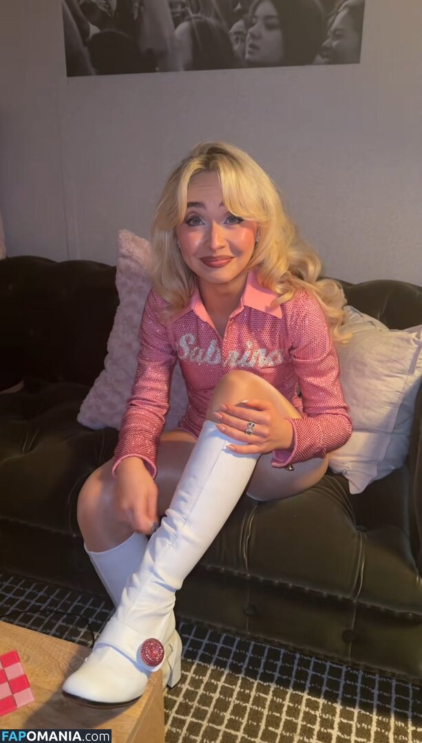 Sabrina Carpenter / https: / sabrinacarpenter Nahý OnlyFans  Uniklá fotka #2497