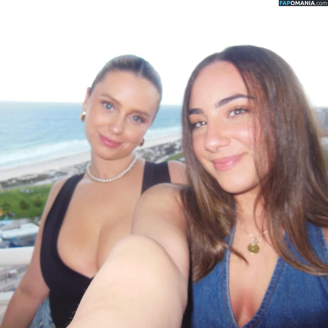 Sacha Ross / sachaross / sasharosexxx Nahý OnlyFans  Uniklá fotka #6