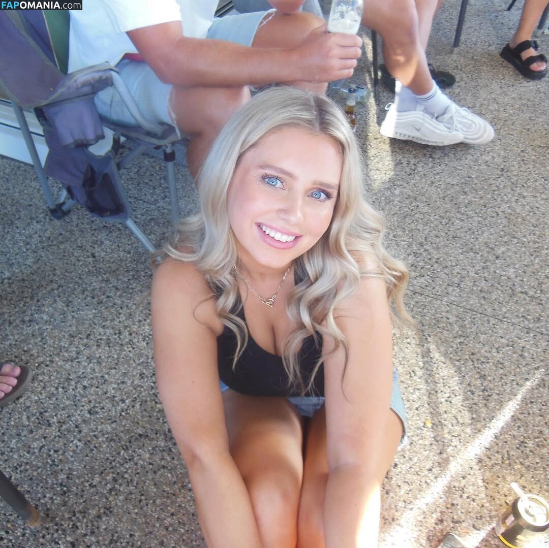 Sacha Ross / sachaross / sasharosexxx Nahý OnlyFans  Uniklá fotka #12