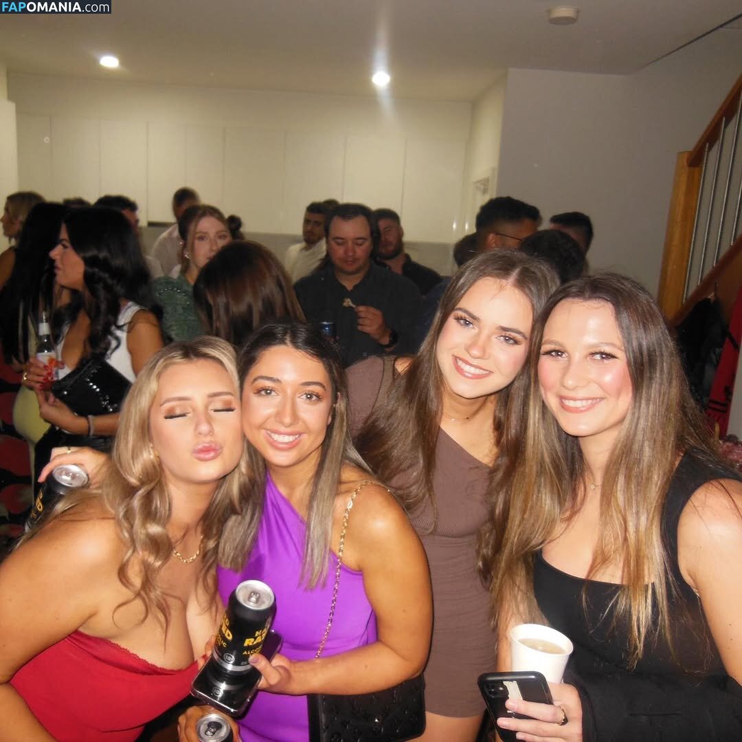 Sacha Ross / sachaross / sasharosexxx Nahý OnlyFans  Uniklá fotka #19