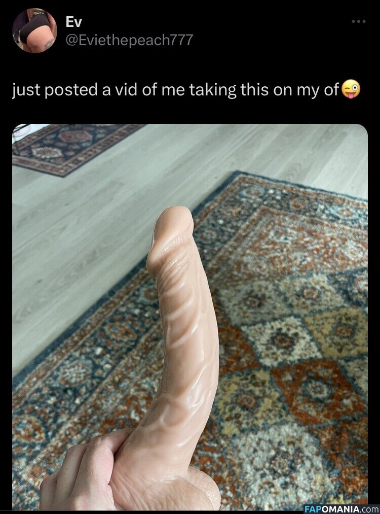eviethepeach777 / sadisticxkisses Nahý OnlyFans  Uniklá fotka #1