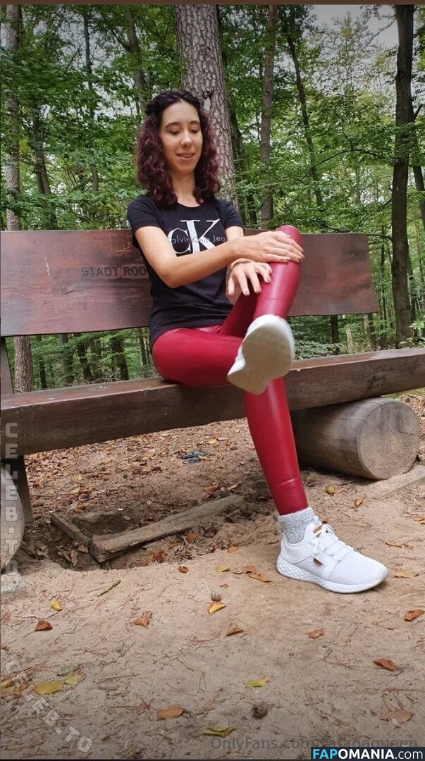 ladyshinyy / safagaqueen / safagaqueen123 Nahý OnlyFans  Uniklá fotka #4