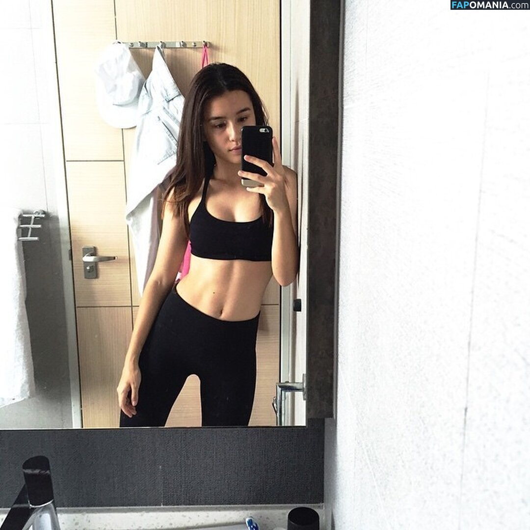 Saffron Sharpe / saffronsharpe Nahý OnlyFans  Uniklá fotka #8