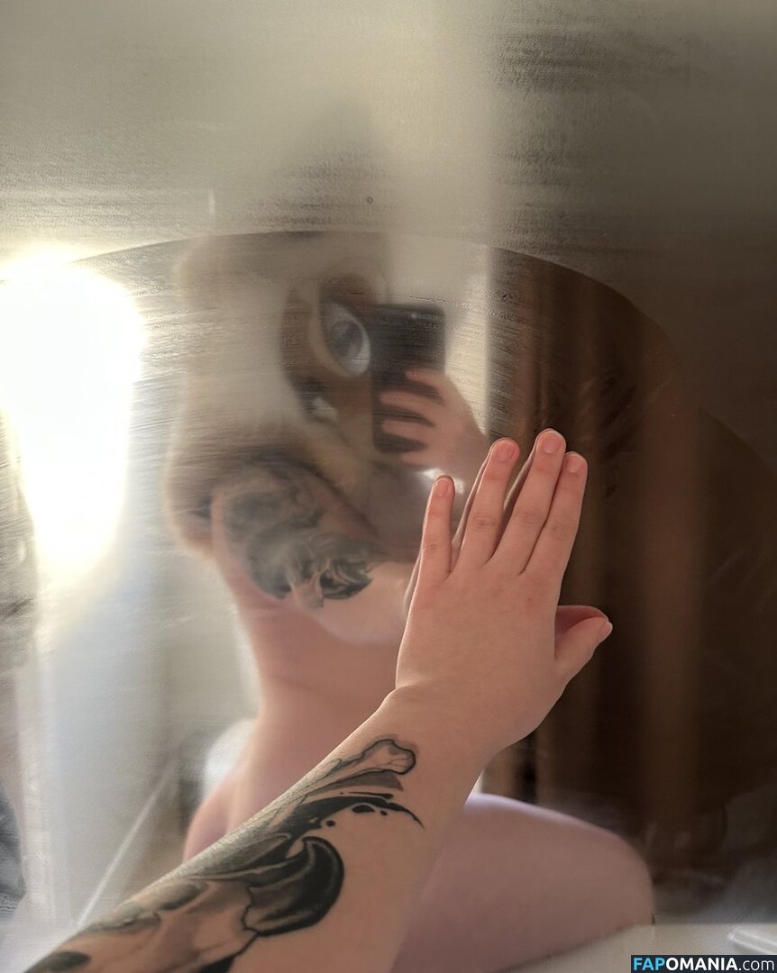 Sageisatrout / https: Nahý OnlyFans  Uniklá fotka #1