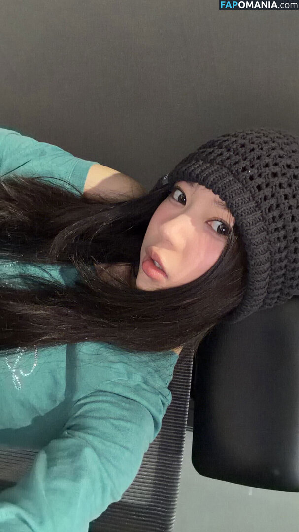Sakai Moka / https: / illit_official Nahý OnlyFans  Uniklá fotka #3