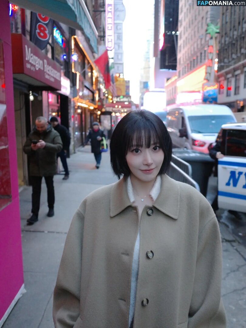 39saku_chan / LESSERAFIM / Sakura Miyawaki 宮脇 咲良 Nahý OnlyFans  Uniklá fotka #18
