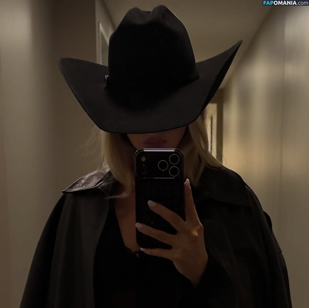 Samantha Riehl / https: / samanthariehl Nahý OnlyFans  Uniklá fotka #14