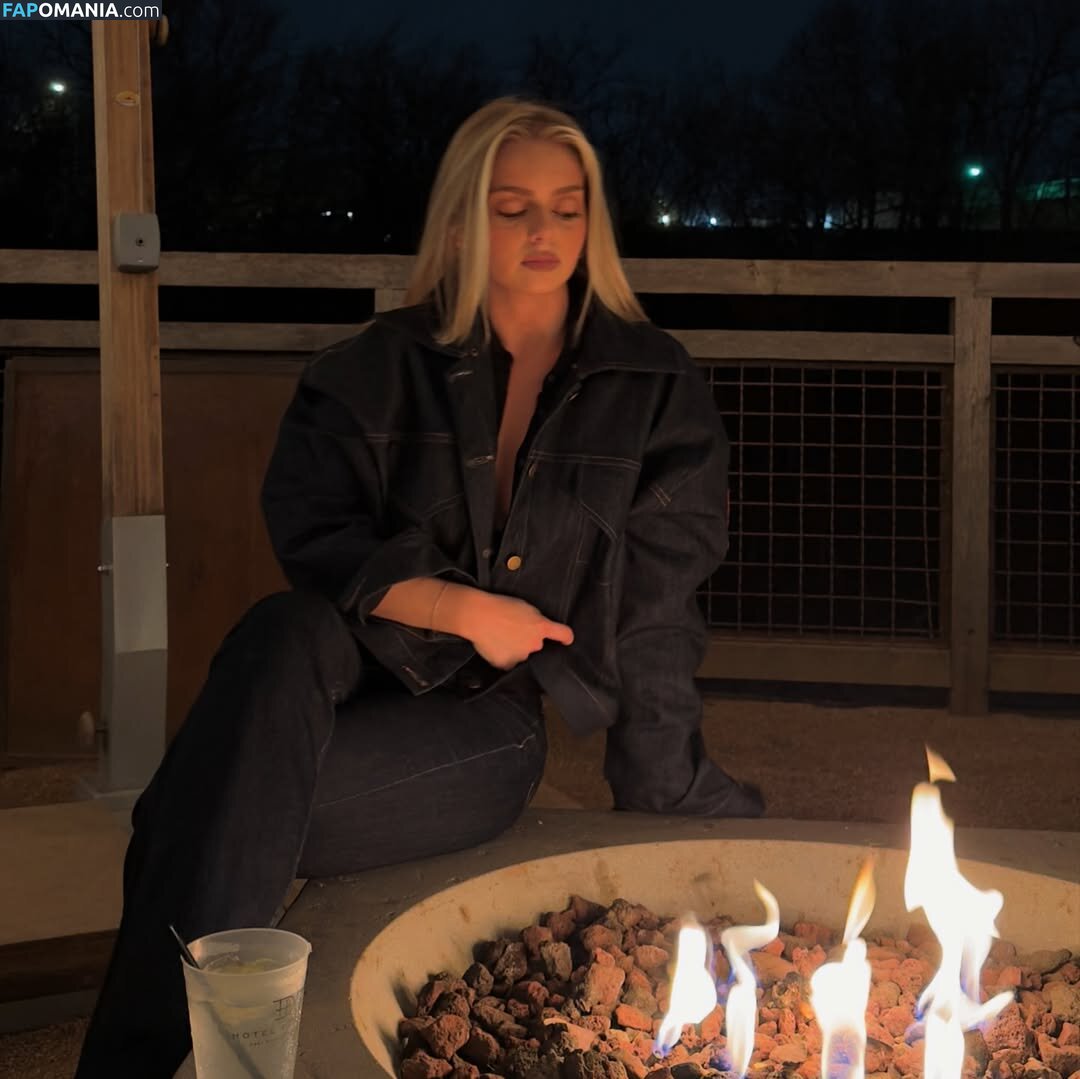 Samantha Riehl / https: / samanthariehl Nahý OnlyFans  Uniklá fotka #15