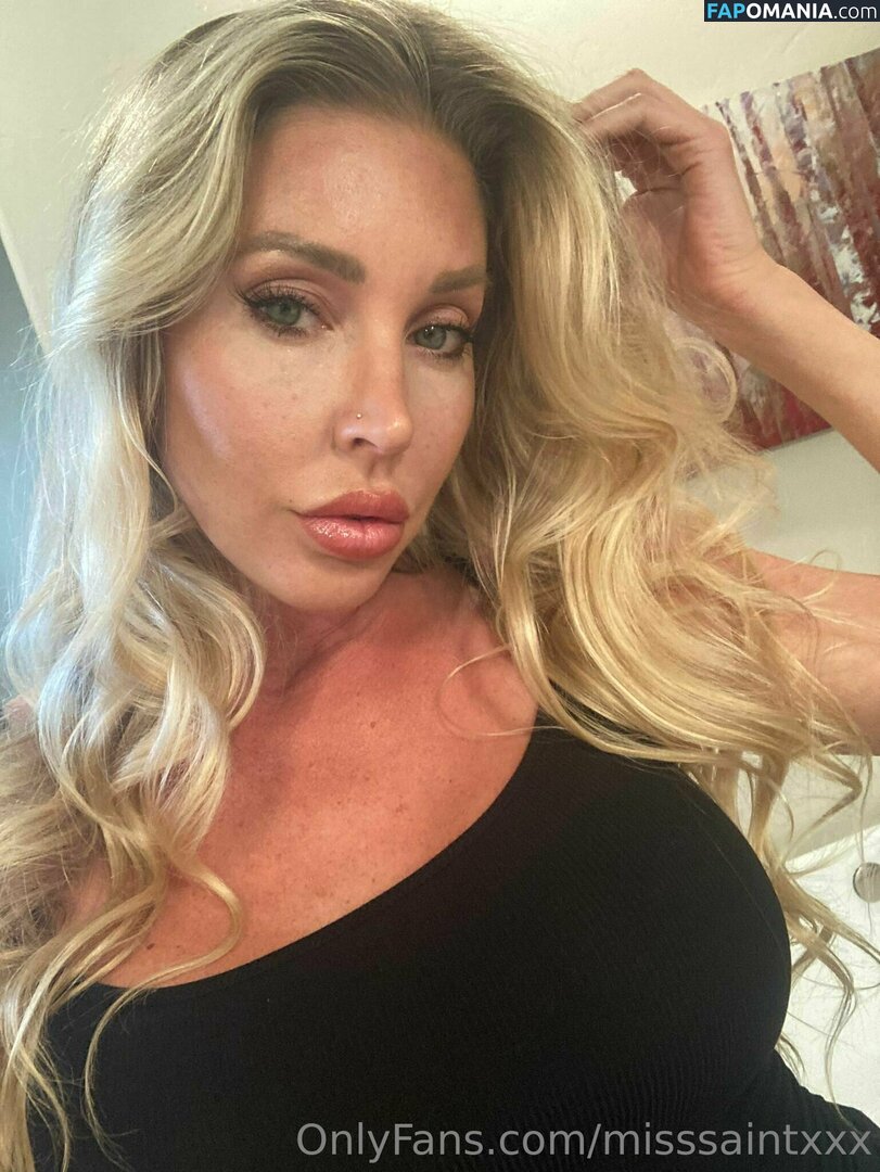 Samantha Saint / misssaintxxx / officialsamanthasaint Nahý OnlyFans  Uniklá fotka #117