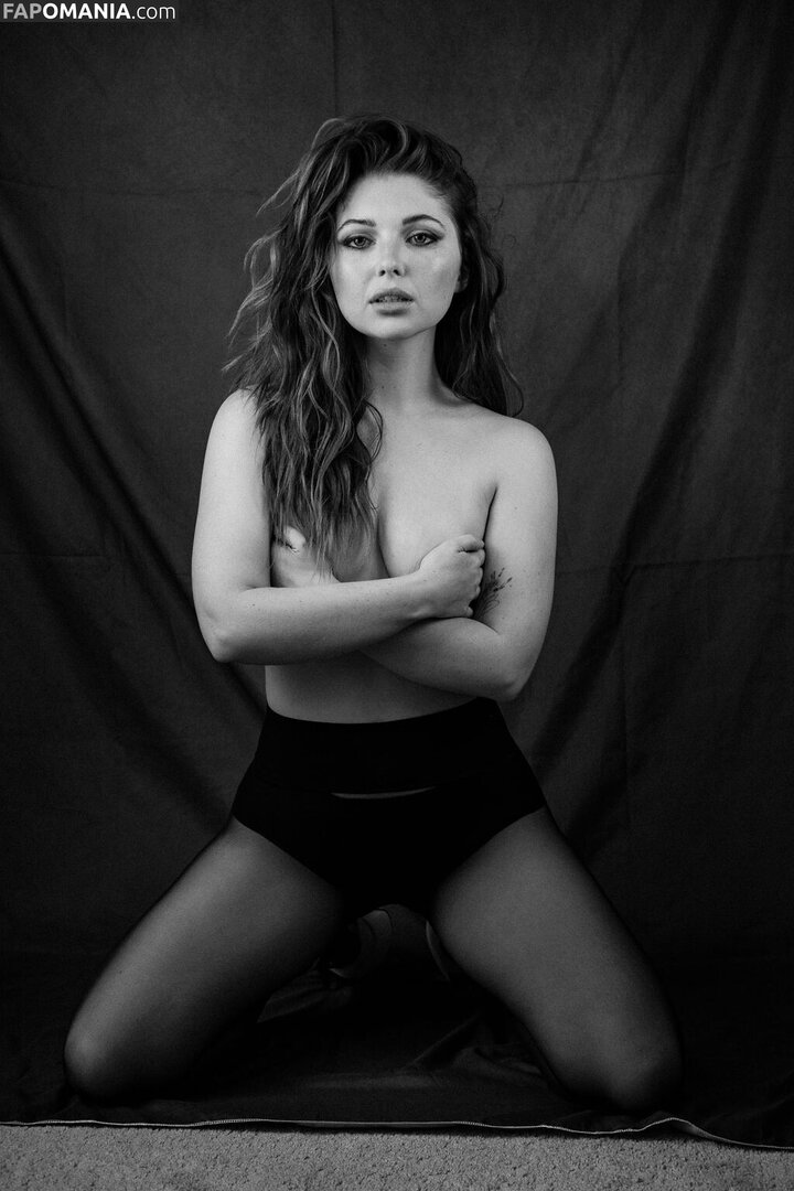 Sammi Hanratty / sammihanratty Nahý OnlyFans  Uniklá fotka #314