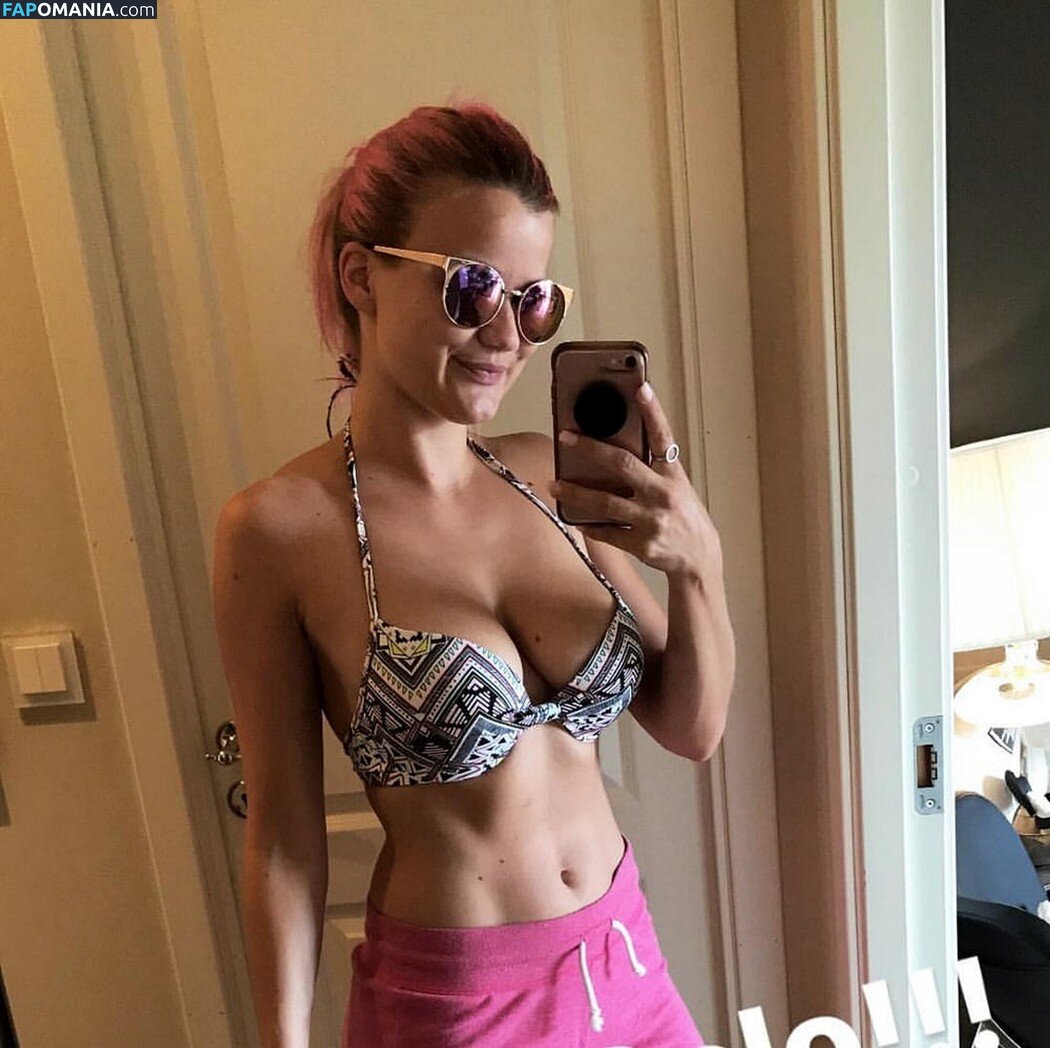 Sandra Lyng Nahý OnlyFans  Uniklá fotka #3