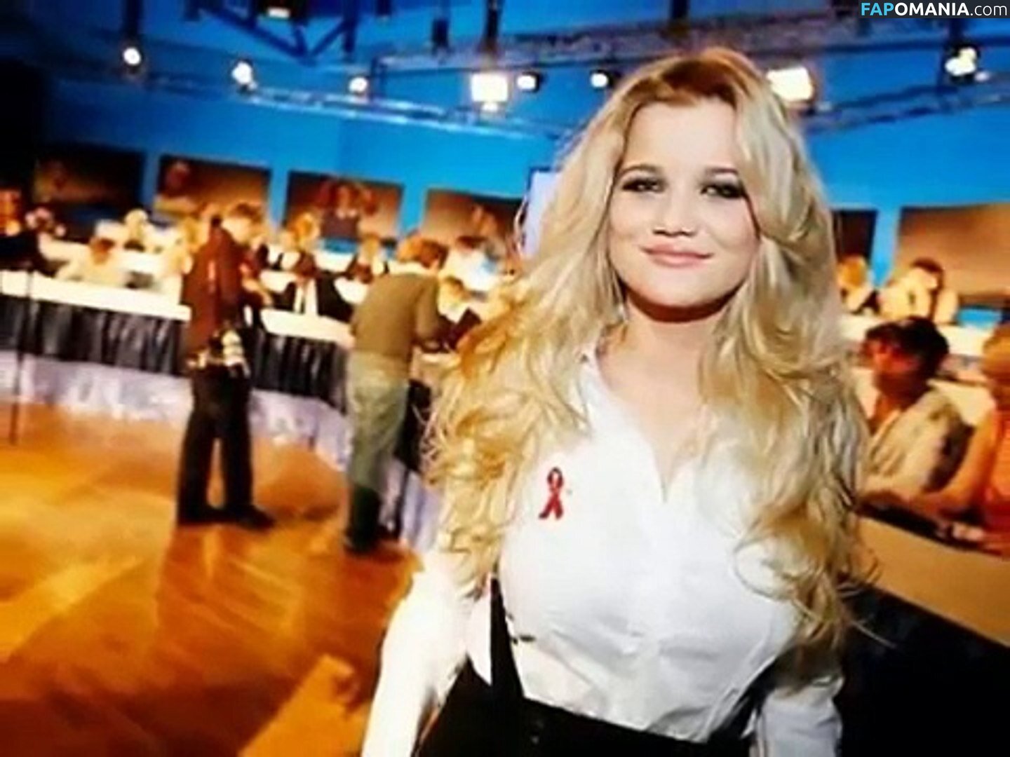 Sandra Lyng Nahý OnlyFans  Uniklá fotka #15