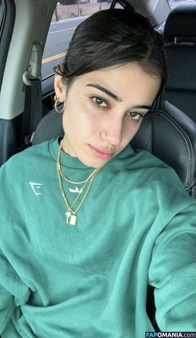 Sara Saffari / sarasaffari__ Nahý OnlyFans  Uniklá fotka #221