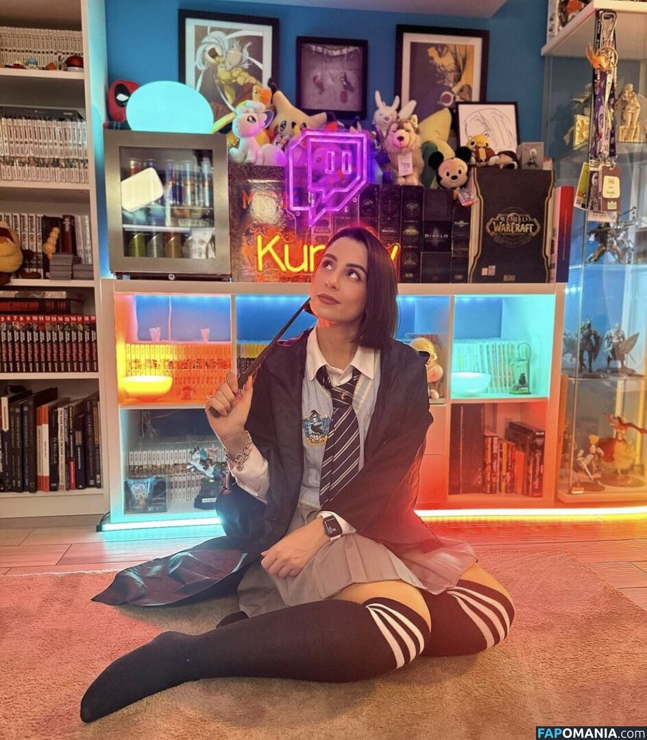 Kurolily / Sara Stefanizzi Nahý OnlyFans  Uniklá fotka #11