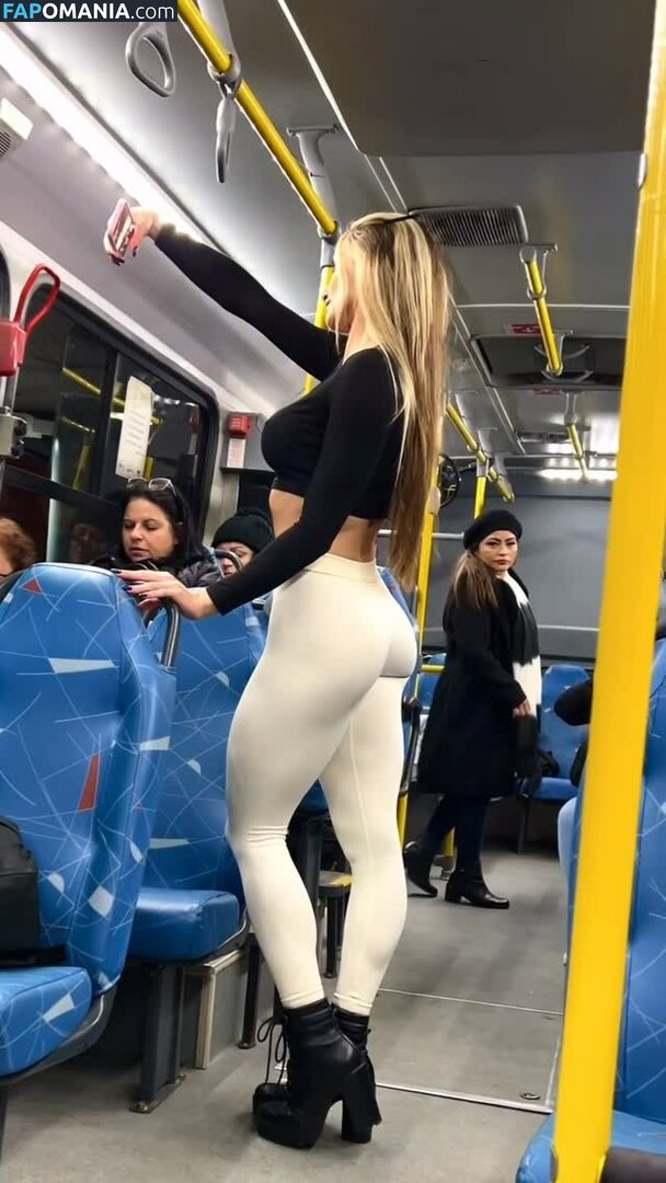 Discussão / Sarah Caus / caustotal / sarahcaus Nahý OnlyFans  Uniklá fotka #1455