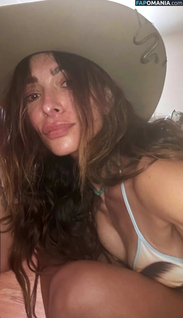 Sarah Shahi / SarahShahi Nahý OnlyFans  Uniklá fotka #215