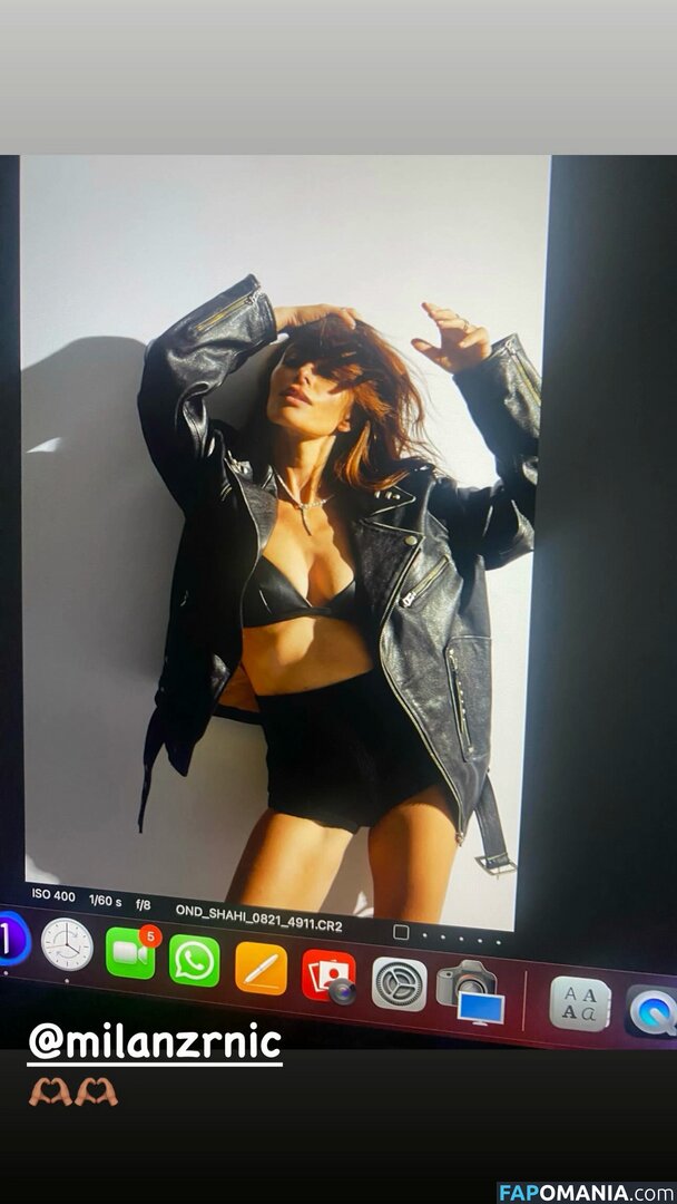 Sarah Shahi / SarahShahi Nahý OnlyFans  Uniklá fotka #218