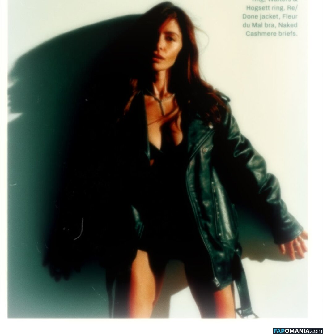 Sarah Shahi / SarahShahi Nahý OnlyFans  Uniklá fotka #222