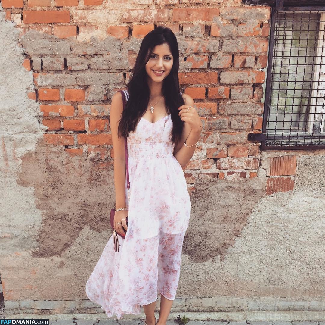Sarah Sunita / sarahsunita Nahý OnlyFans  Uniklá fotka #27