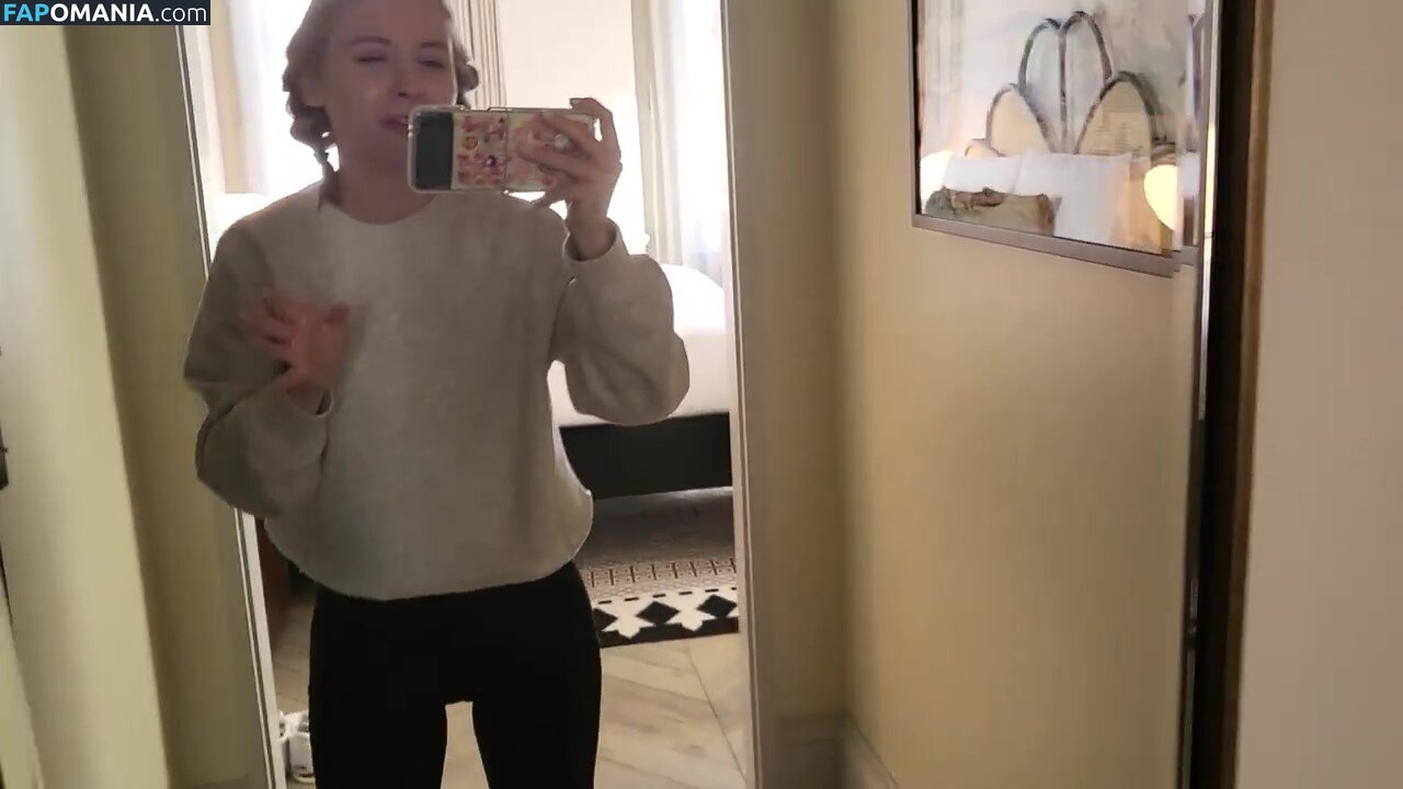 Sarahpodz / https: Nahý OnlyFans  Uniklá fotka #13