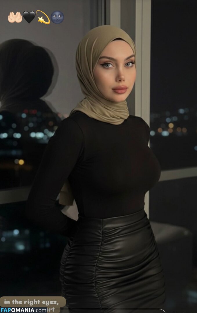 heliosari / heliosri / sariikubraa Nahý OnlyFans  Uniklá fotka #11