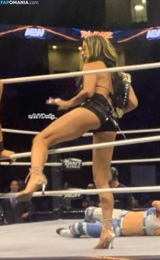Sasha Banks / sashabankswwe / soxysasha Nahý OnlyFans  Uniklá fotka #49