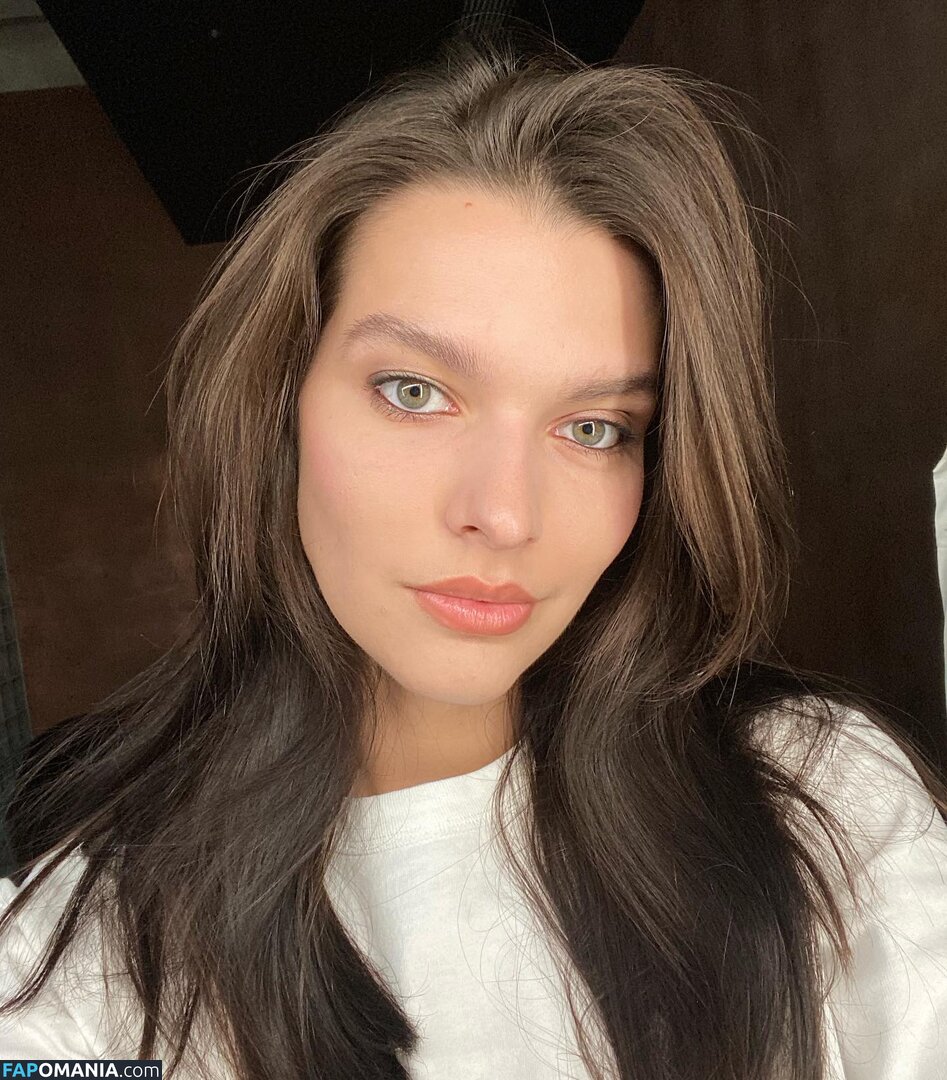 Sasha Zotova / shuzolotova Nahý OnlyFans  Uniklá fotka #13