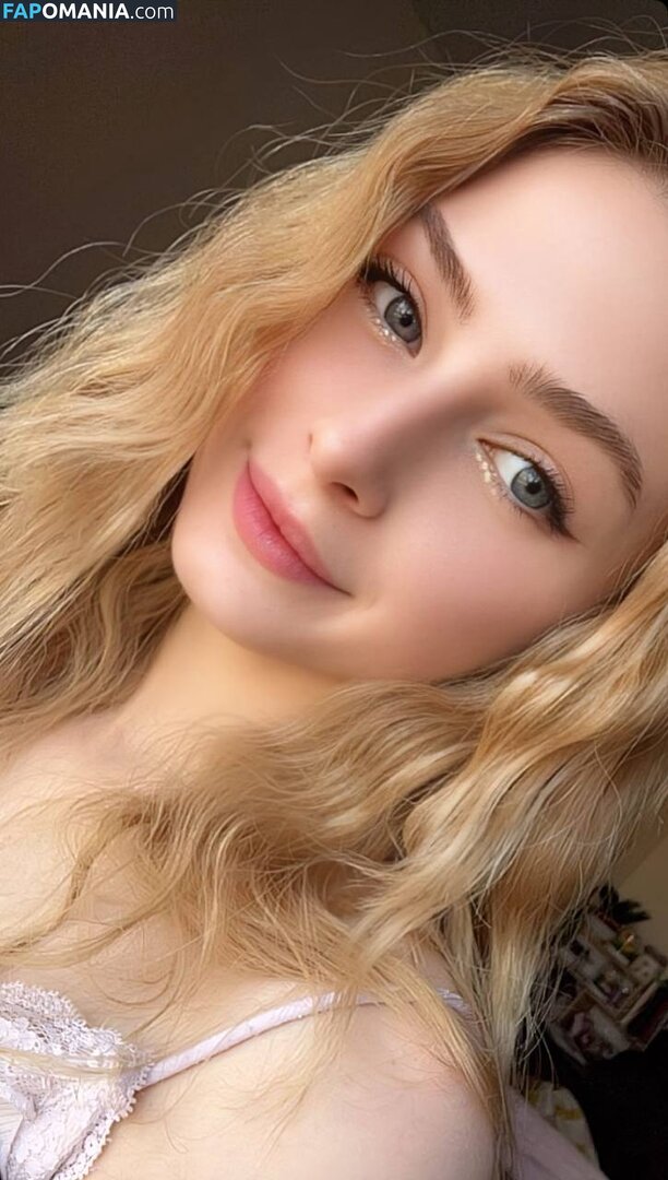 _sassynessa / a.ssa_sa Nahý OnlyFans  Uniklá fotka #11