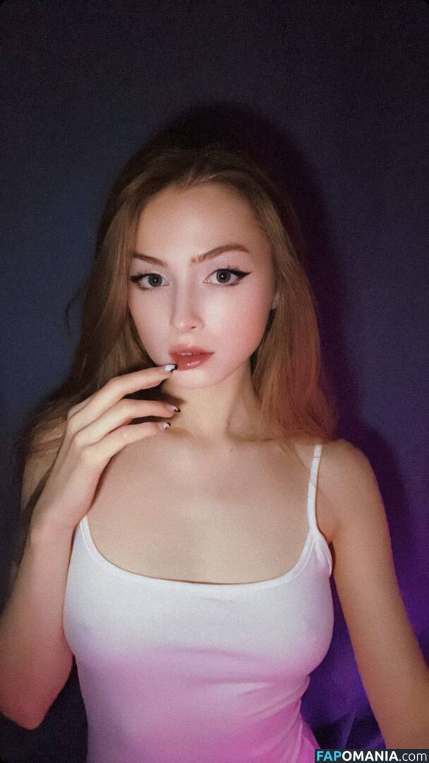 _sassynessa / a.ssa_sa Nahý OnlyFans  Uniklá fotka #30